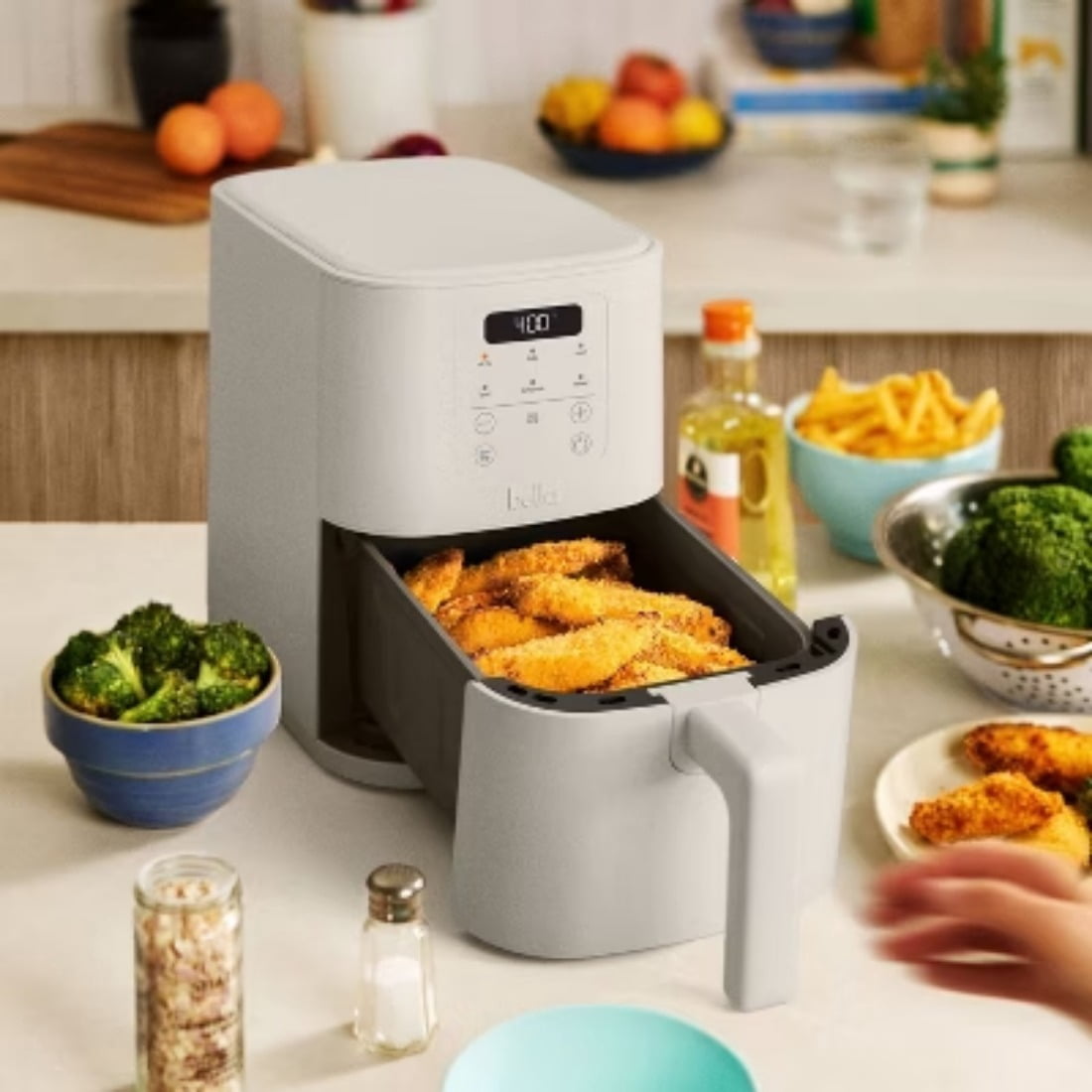 4qt Slim Air Fryer, 1300 Watts, 128 Ounces Capacity, 11.14x8.22x14.56 Inches, 7.27 Pounds